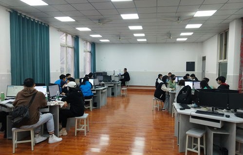 电子商务专业课教师技能