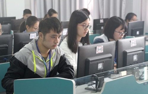 电子商务专业与电气工程