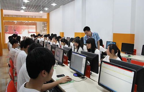 新疆公务员电子商务专业